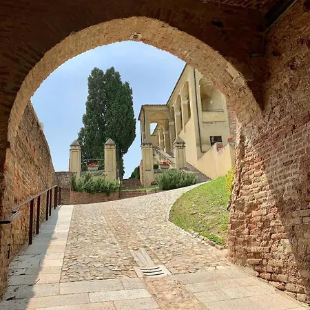 Casa Nonna Ada Apartmán *