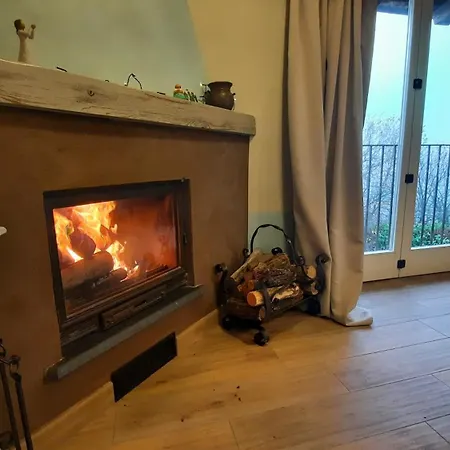 Casa Nonna Ada شقة Cisterna dʼAsti