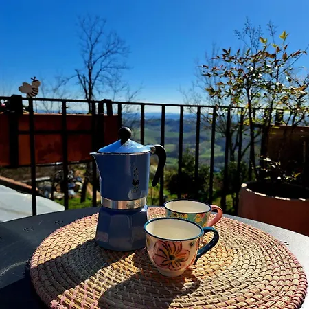Casa Nonna Ada Cisterna dʼAsti