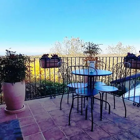 Apartmán Casa Nonna Ada Cisterna dʼAsti