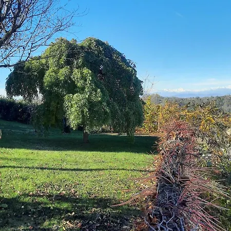 Casa Nonna Ada Cisterna dʼAsti